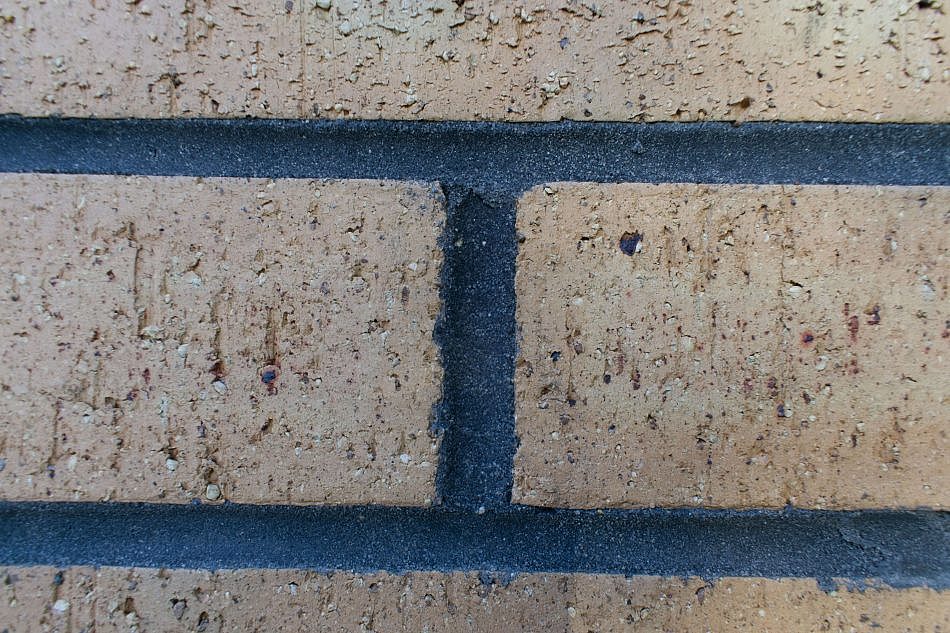 NewBricks-Yellow-E-3